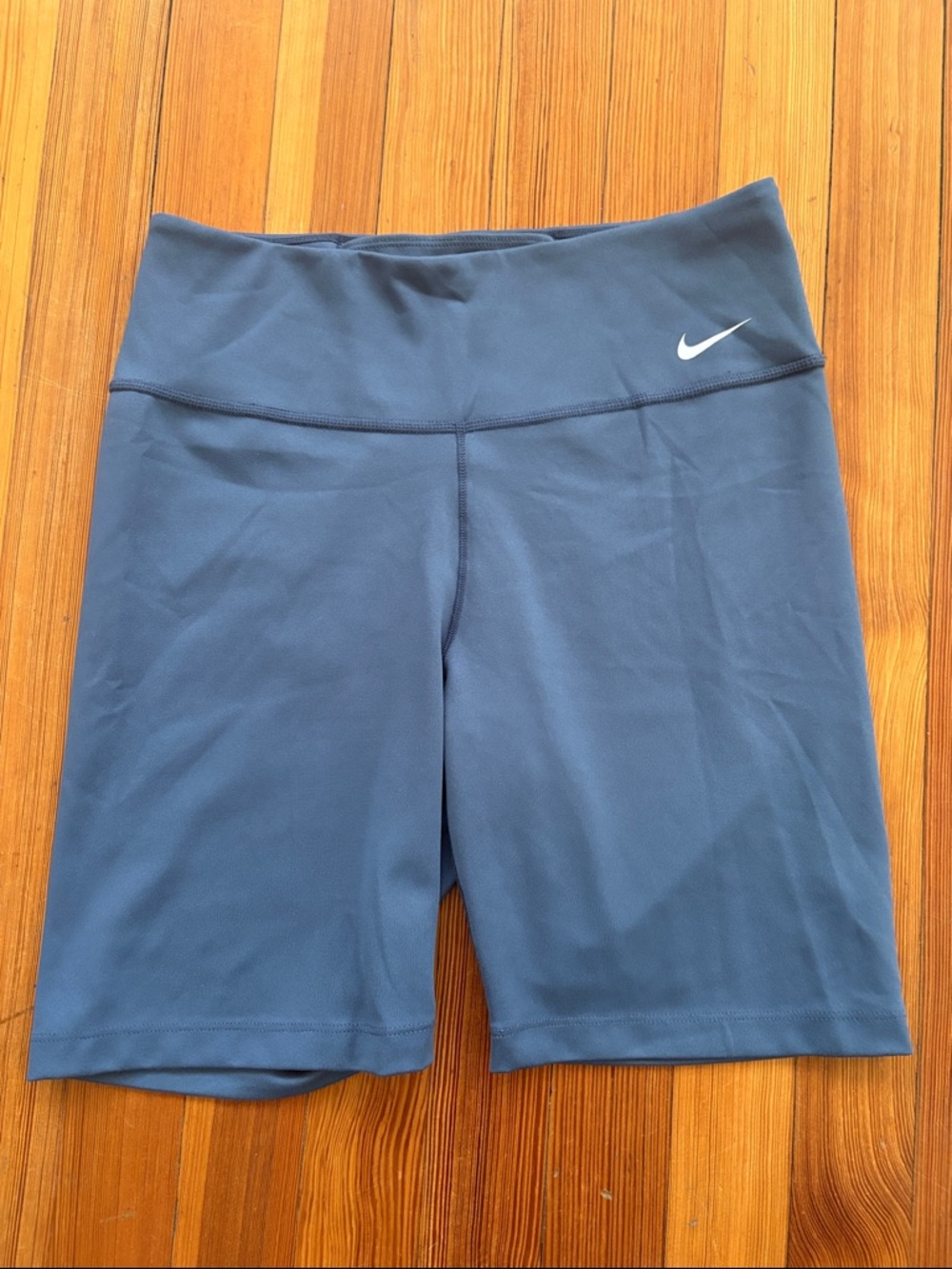 Nike Women’s Slate Blue Mid-Rise Bike Shorts